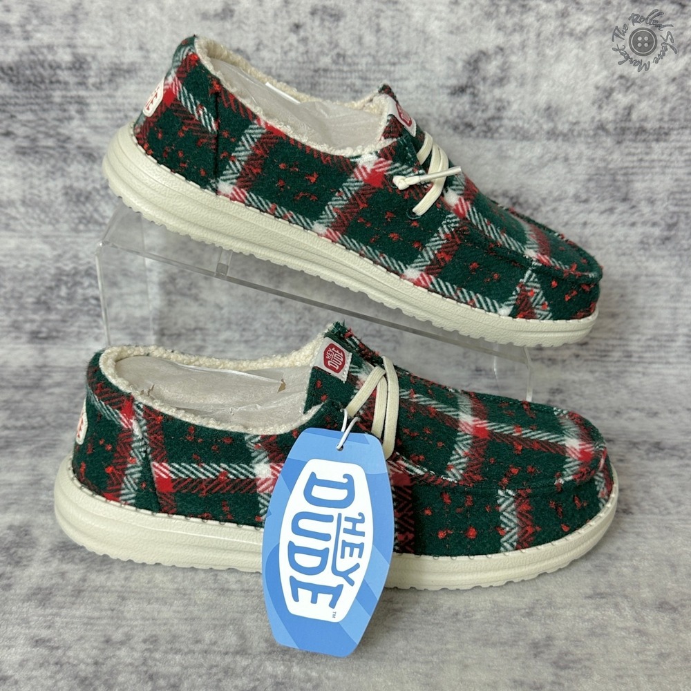 NIB No Lid Hey Dude Wendy Confetti Plaid Cozy Christmas Slip-On Red Green Size 9